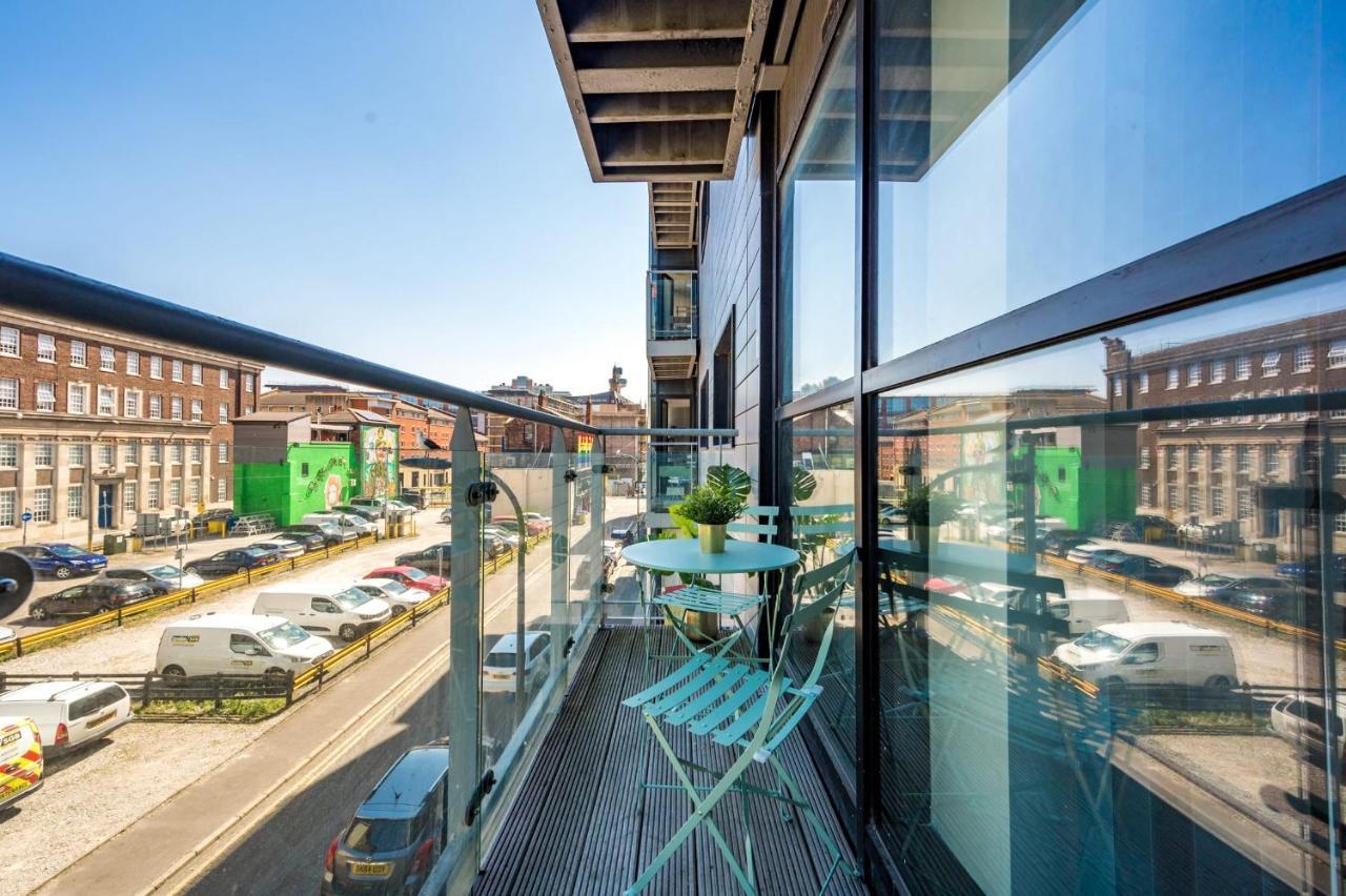 Host & Stay - Central Balcony Apt リヴァプール エクステリア 写真